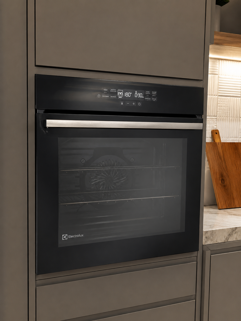 3-melhores-fornos-electrolux-de-2026: Electrolux 80L FoodSensor